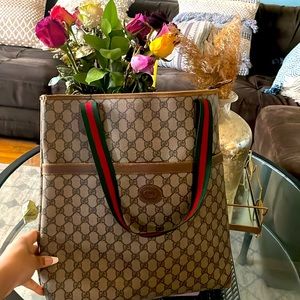 Authentic vintage Gucci Sherry line tote
